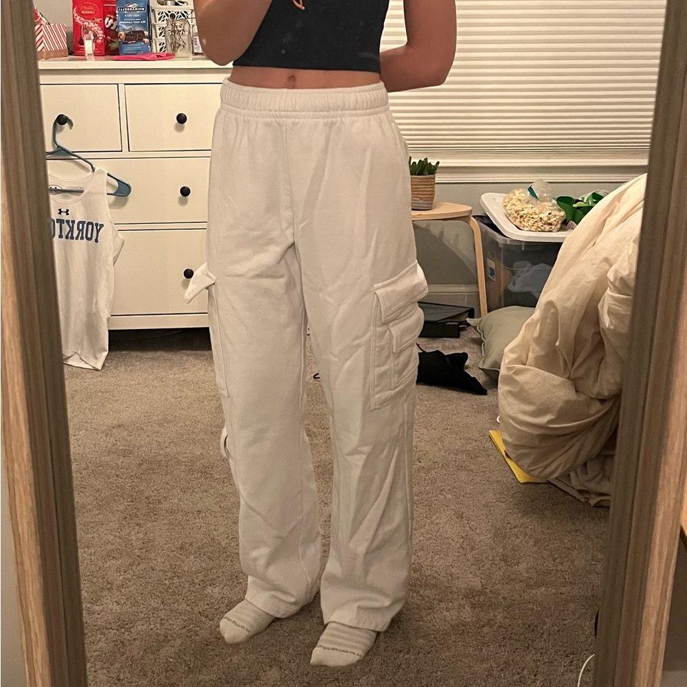Garage white cargo sweatpants